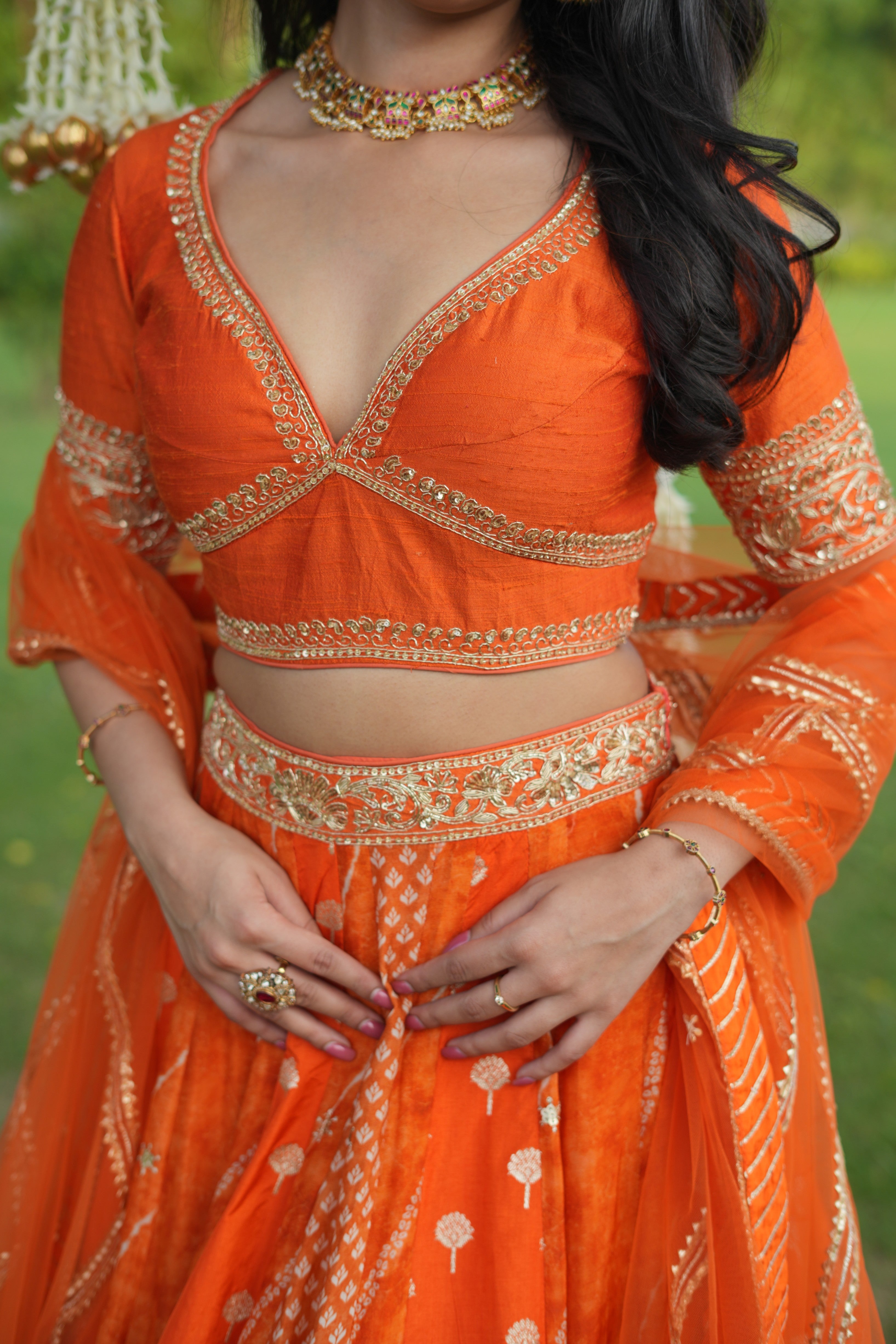 A royal dream - Raw silk choli with brocade lehenga in timeless elegance!