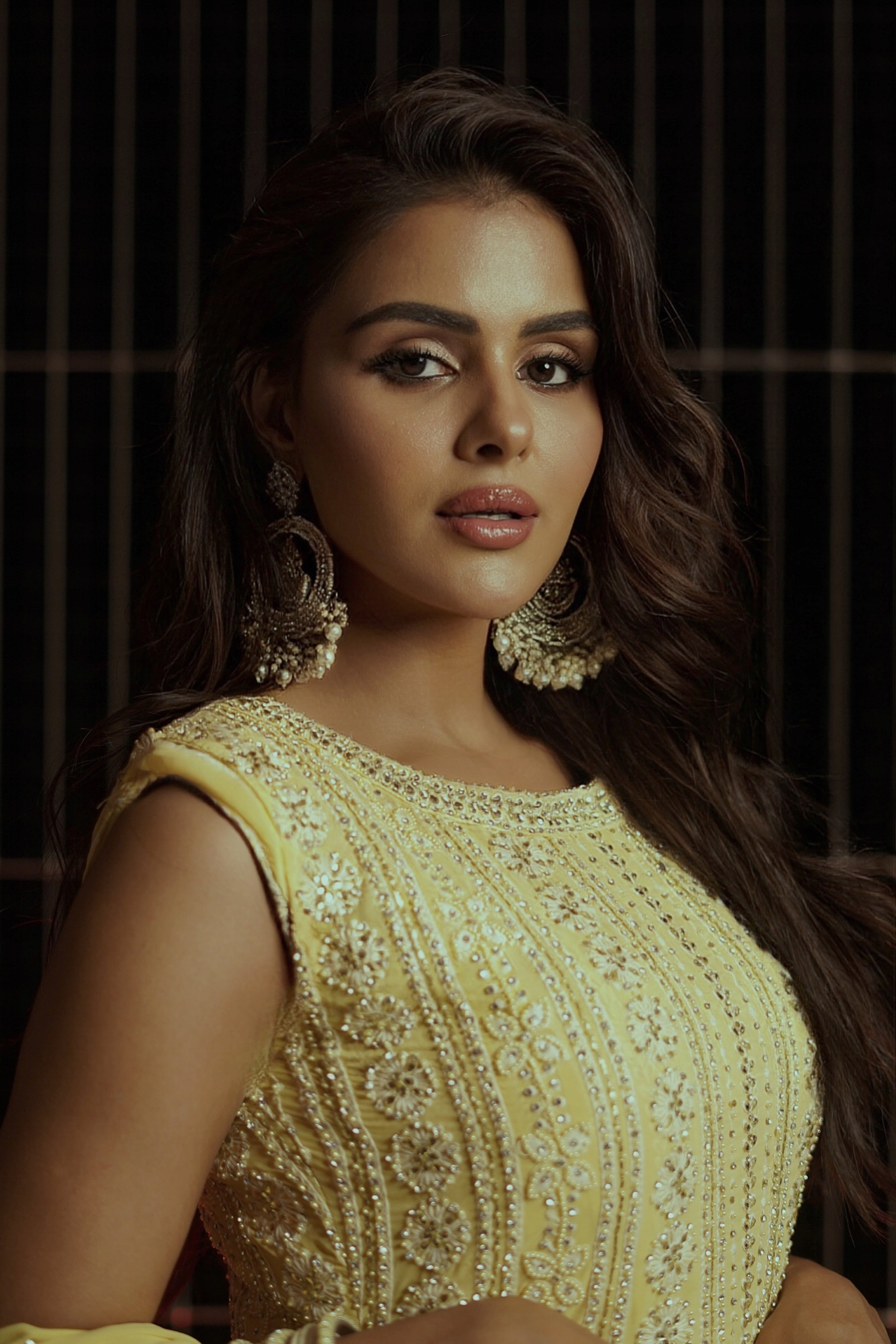 Priyanka Chahar Choudhary Shines in Aliyana's Radiant Sharara Set