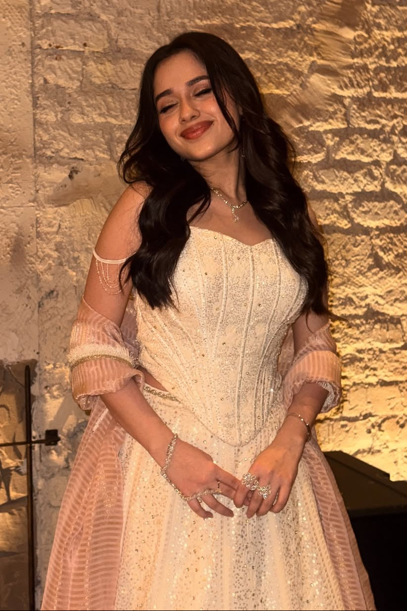 The magic of pastel perfection – Aliyana Couture ft. Jannat Zubair