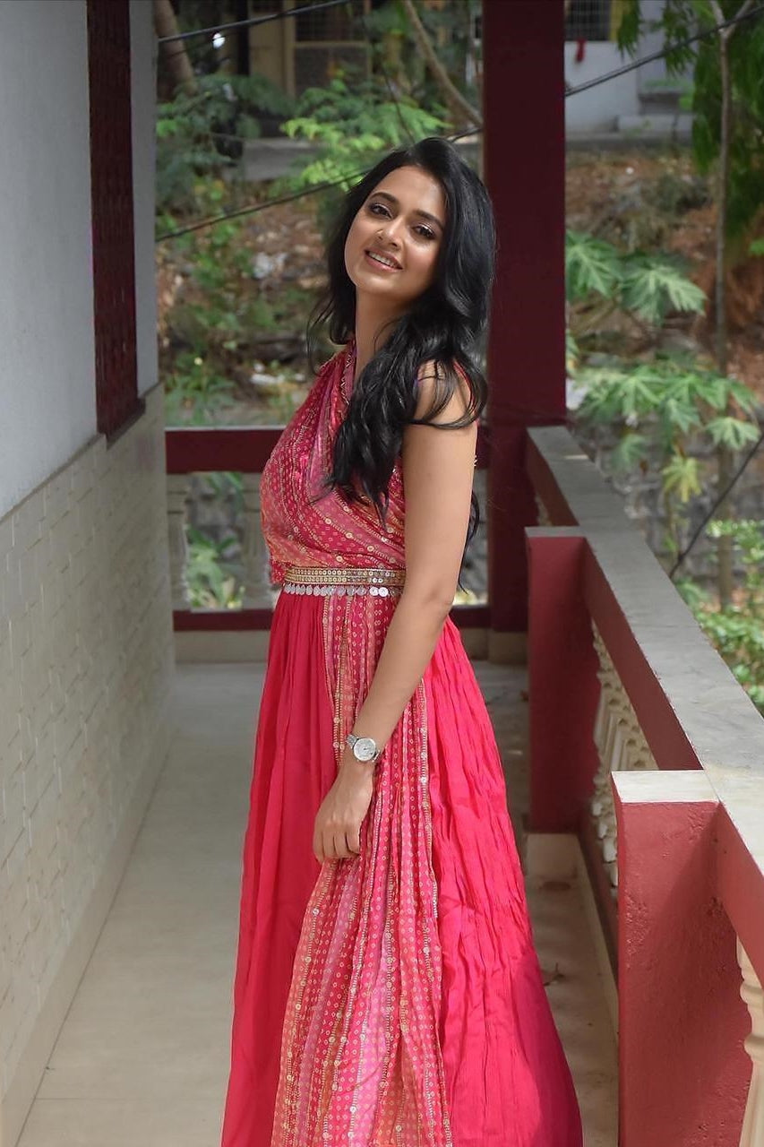 Ravishing Beautiful Designer Gown - Tejasswi Prakash's Choice